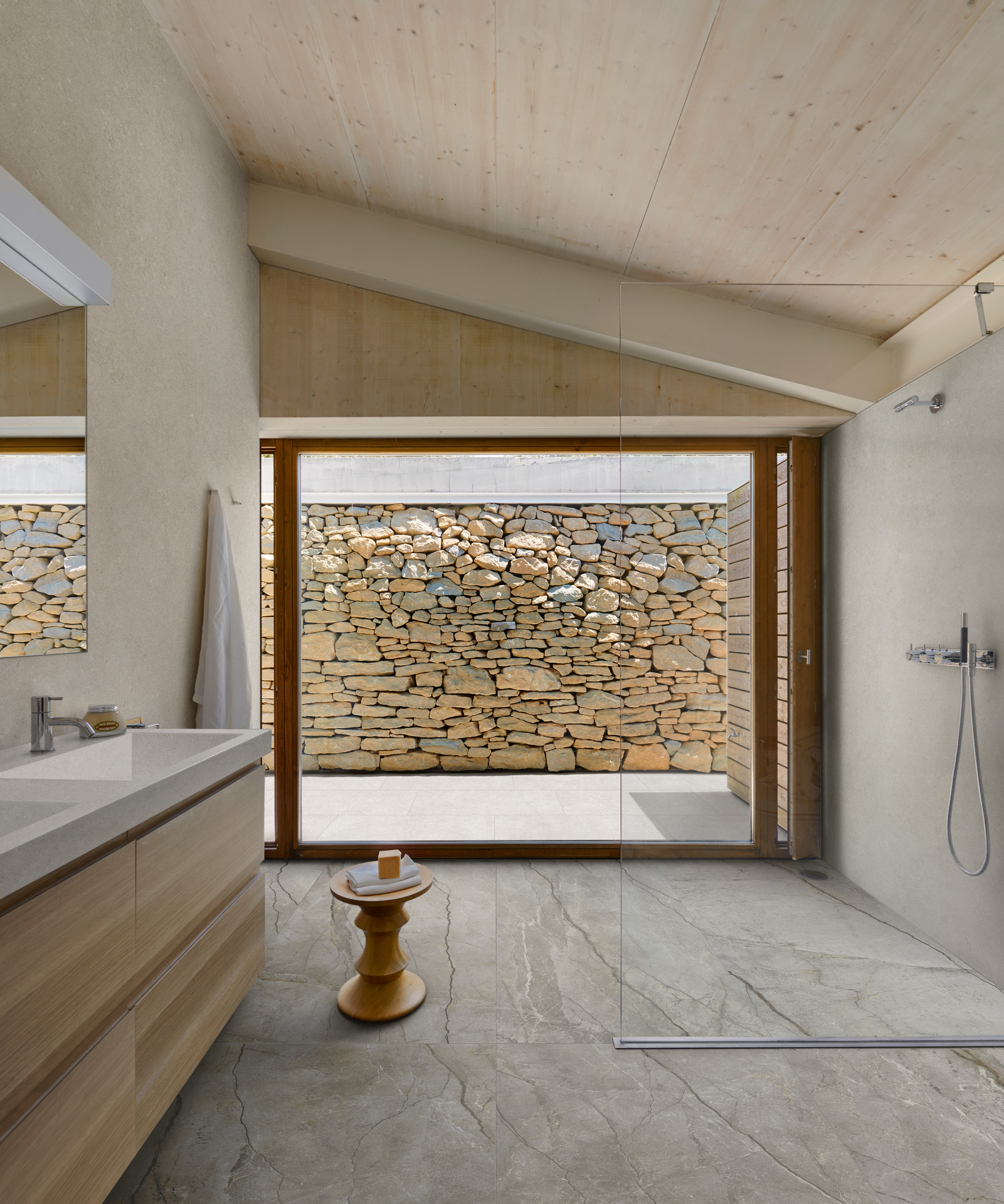 marazzi mystone silver root 010.jpg