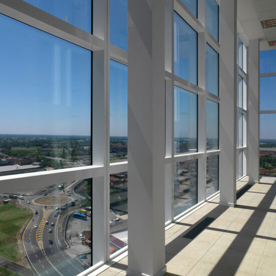 marazzi centro polifunzionale le tre torri 002.jpg