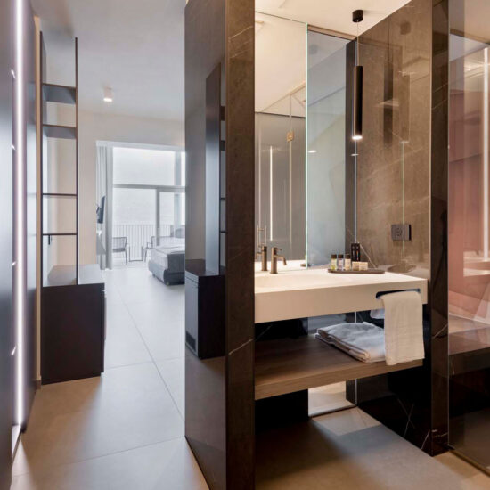 marazzi hotel du lac 022.jpg